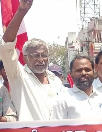 రిజిస్ట్రేషన్‌ ఛార్జీలపై సిపిఐ తీవ్ర ఆగ్రహం