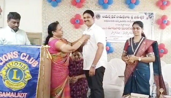 lions-club-samarla-kota-service