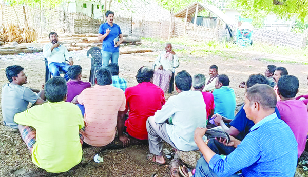 మహా పాదయాత్రను జయప్రదం చేయండి