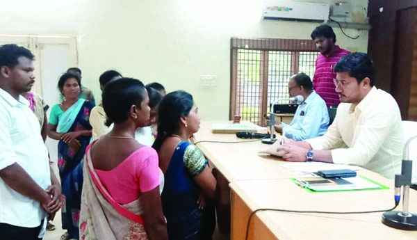 స్పందనకు 43 దరఖాస్తులు