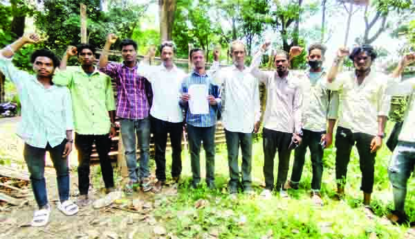 రోడ్డు సౌకర్యం కల్పించాలి