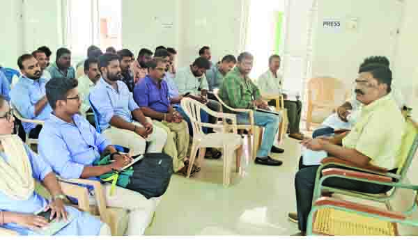 ఓటు హక్కు నమోదు చేయాలి