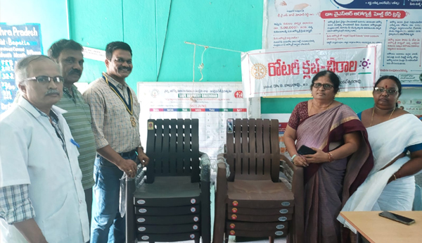 rotary-club-donation-to-phc