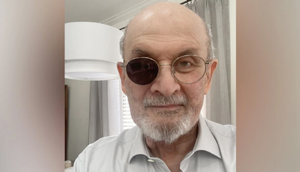 author-salman-rushdie-awarded