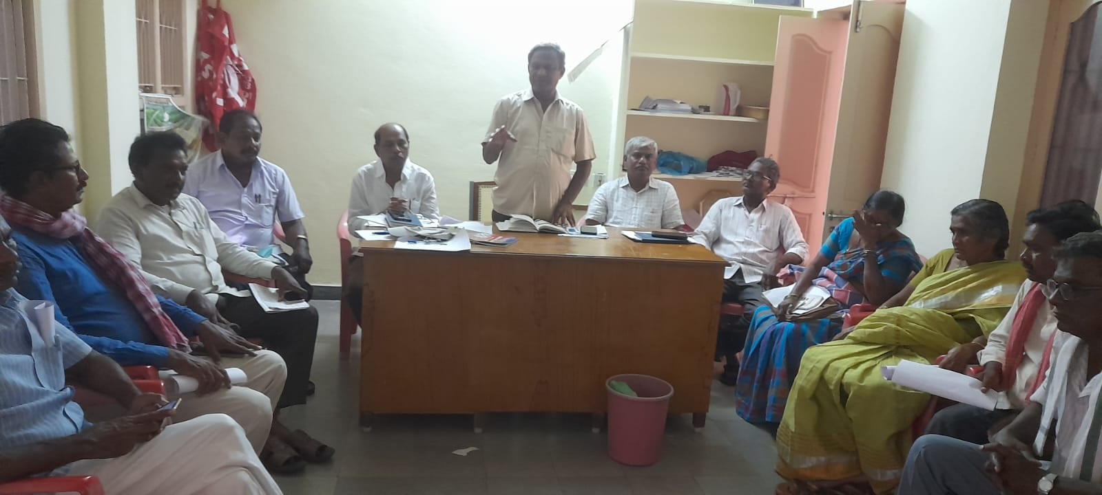 ప్రజలపై రాష్ట్ర ప్రభుత్వం దొంగదెబ్బ