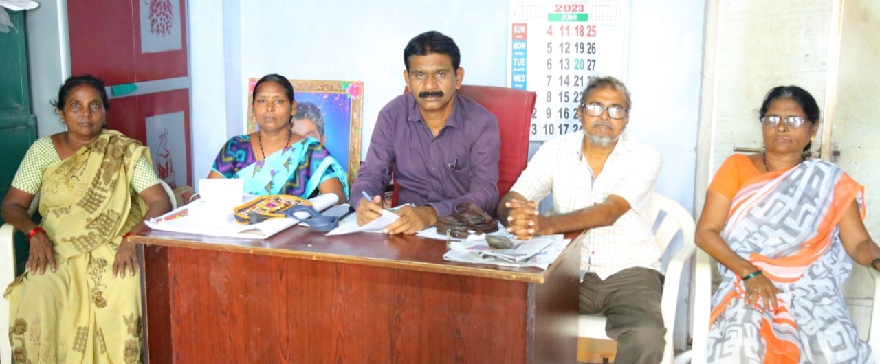 అక్రమ నిర్మాణాన్ని ఆపకుంటే ఉద్యమం