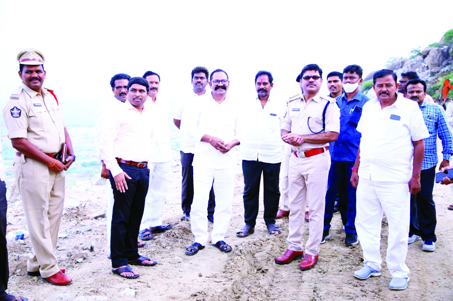 29న శ్రీ రామలింగేశ్వర స్వామి తిరునాళ్ల..  ఏర్పాట్ల పరిశీలన