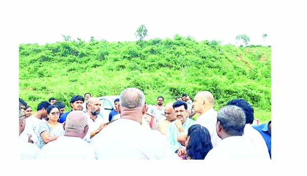 డంపింగ్‌యార్డ్‌ దగ్గర మరోసారి వివాదం