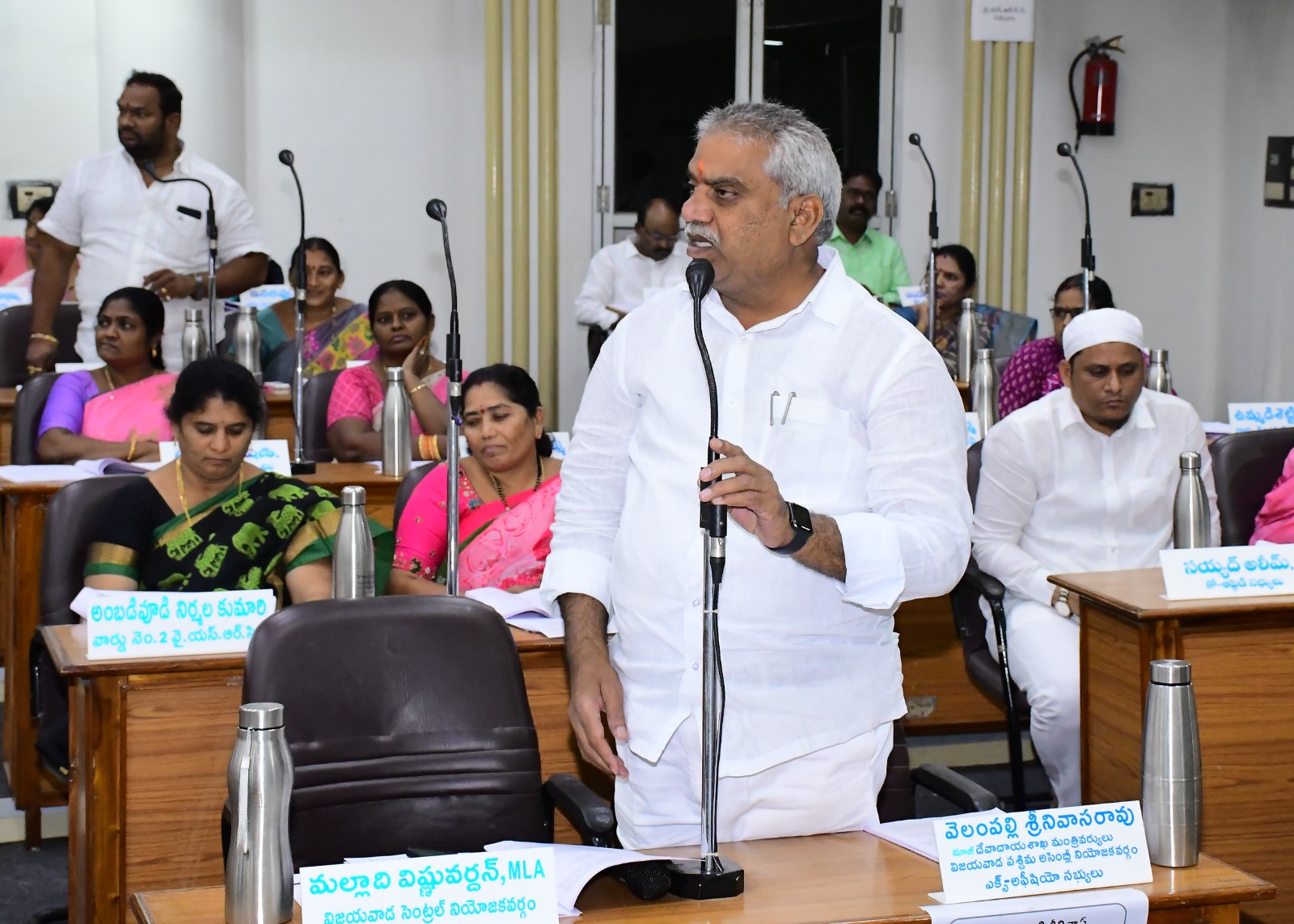 విఎంసి ఆస్తులు ప్రైవేటుకు