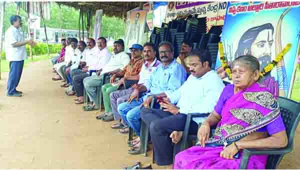 877వ రోజుకు స్టీల్‌ప్లాంట్‌ దీక్షలు