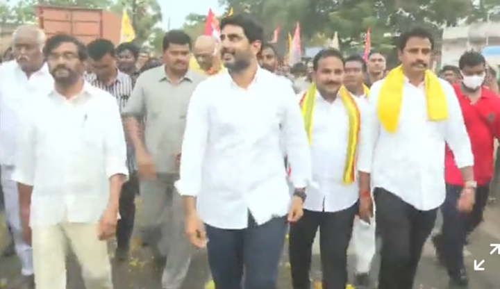 యువగళం యాత్రలో పాల్గొన్న ఇంటూరి