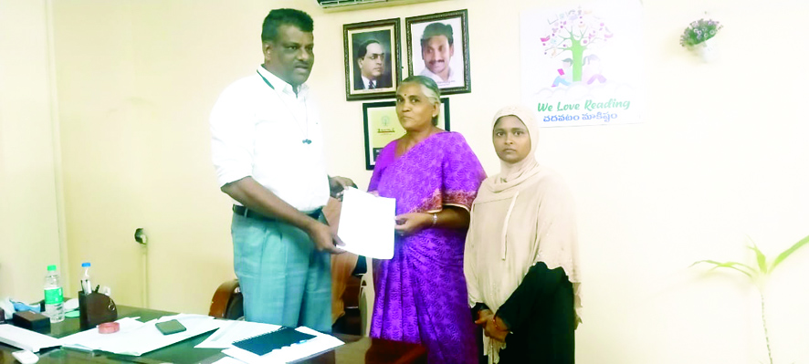 మధ్యాహ్న భోజన కార్మికులకుకనీస వేతనాలివ్వండి