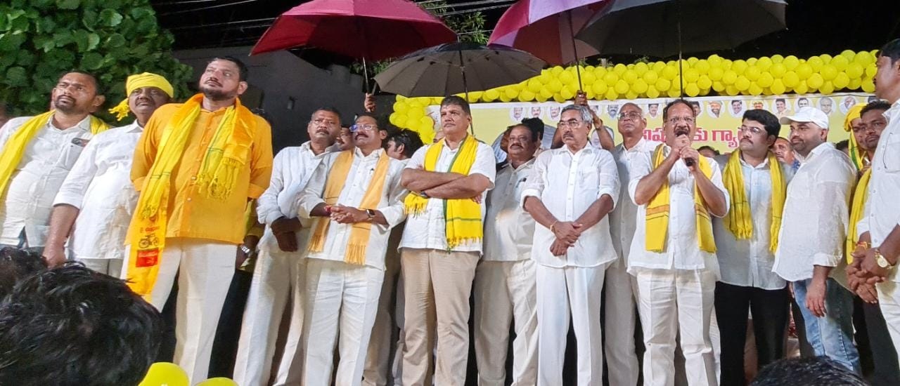 అరాచకం తప్ప అభివృద్ధి ఏది?