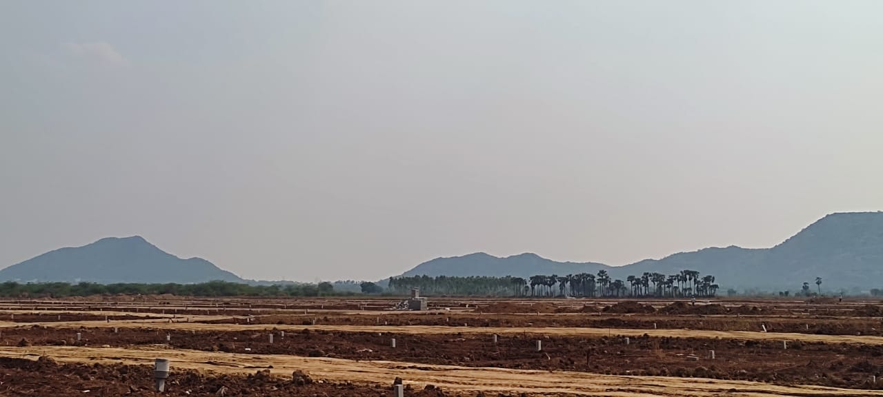 ఇళ్ల నిర్మాణంపై డోలాయనం