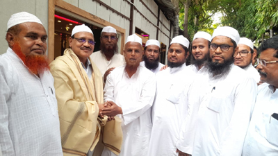 రాజకీయ అజ్ఞాని