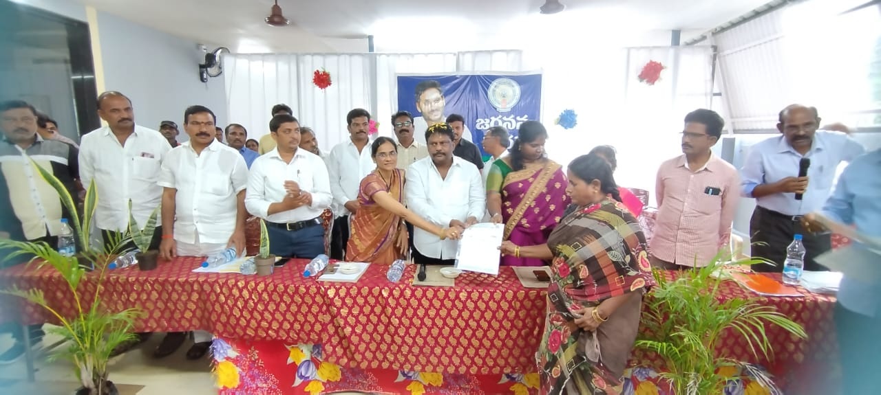 ప్రతిఒక్కరూ 'జగనన్న సురక్ష'ను వినియోగించుకోవాలి