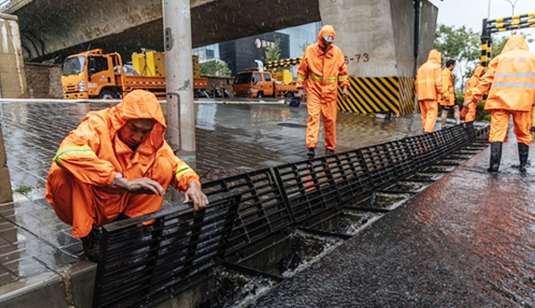 Two-found-dead-in-Beijing-suburb-heavy-rainfall- flooding