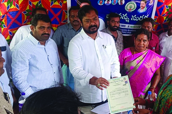 20 ఏళ్లకు ప్రజలు గుర్తు వచ్చారా : మంత్రి రాజా