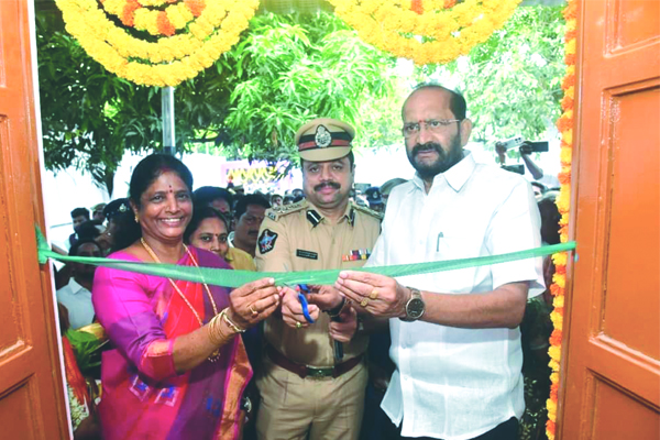 శాంతి భద్రతల రక్షణే ధ్యేయం : డిఐజి