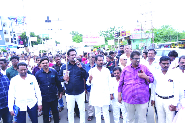 మణిపూర్‌ ఘటనలపై నిరసనలు