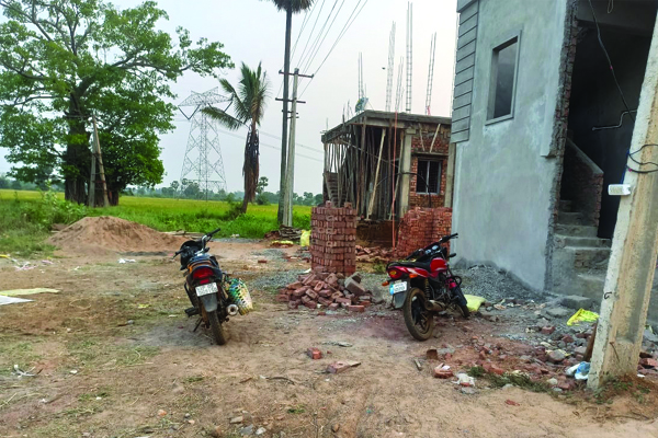 జగనన్న కాలనీలో వసతుల కరువు