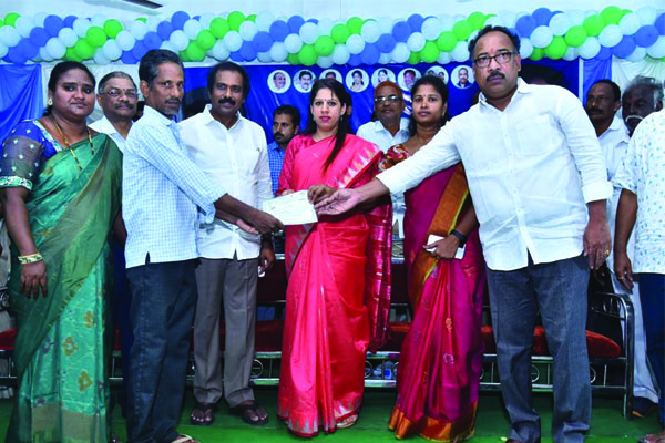 అర్హులకు 100 శాతం సంక్షేమ పథకాలు