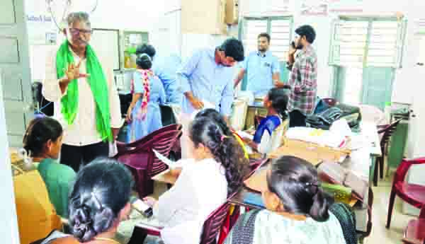  విత్తనాలు, ఎరువులు అందుబాటులో ఉంచాలి