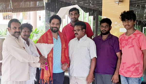 /Donation-of-Rs.1-lakh-to-Gangamma-Jatara