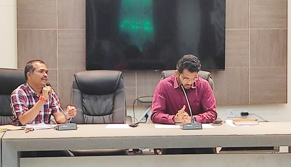 నిబంధనలు ఉల్లంఘించే ఆస్పత్రులపై చర్యలు