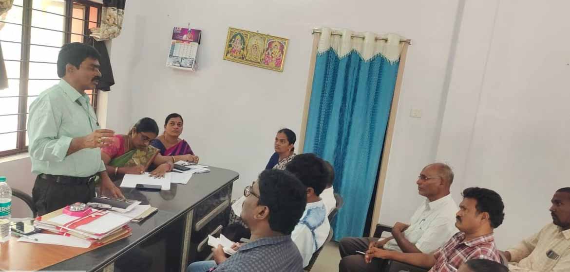 100 రోజులు 'ఉపాధి' కల్పించాలి