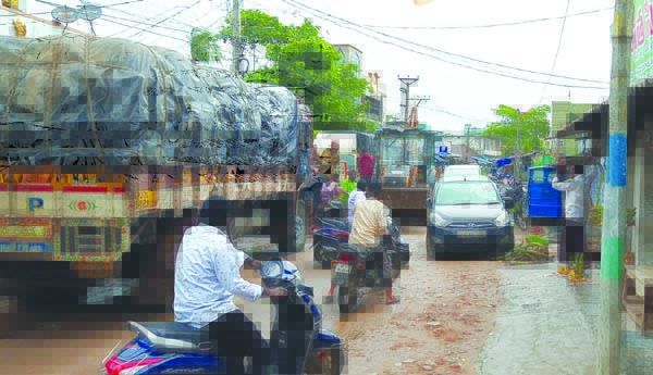భట్టిప్రోలులో ట్రాఫిక్‌ సమస్య జటిలం