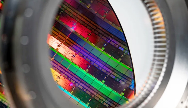 china-squeezes-key-metal-supplies-in-chip-war-escalation