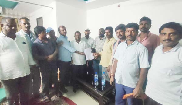 పోరాడి సాధించుకున్నారు