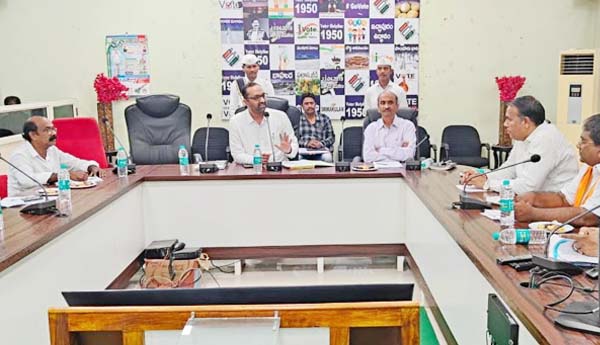 కచ్చితమైన ఓటర్ల జాబితా తయారీ