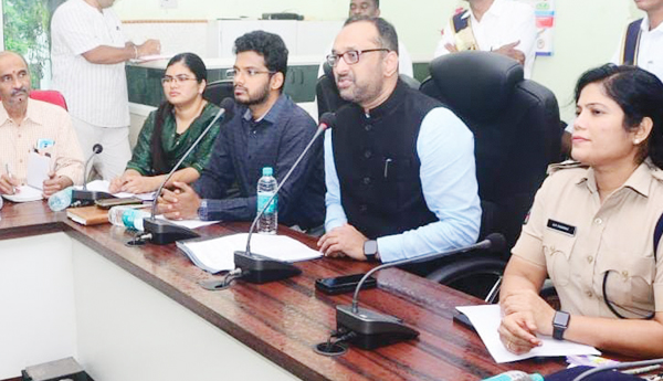 స్వాతంత్య్ర వేడుకలకు ఘనంగా ఏర్పాట్లు