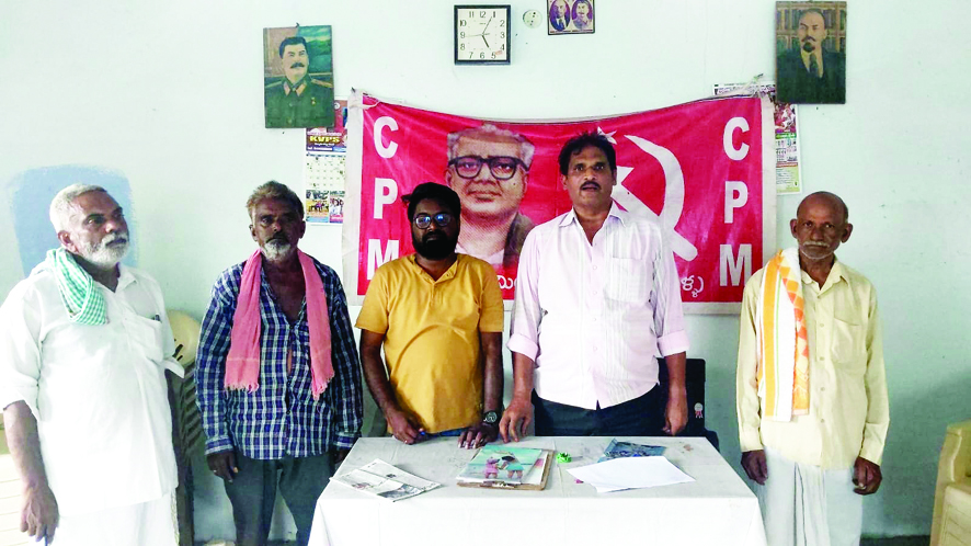  దెబ్బతిన్న ఇళ్లకు పూర్తి నష్టపరిహారమివ్వండి