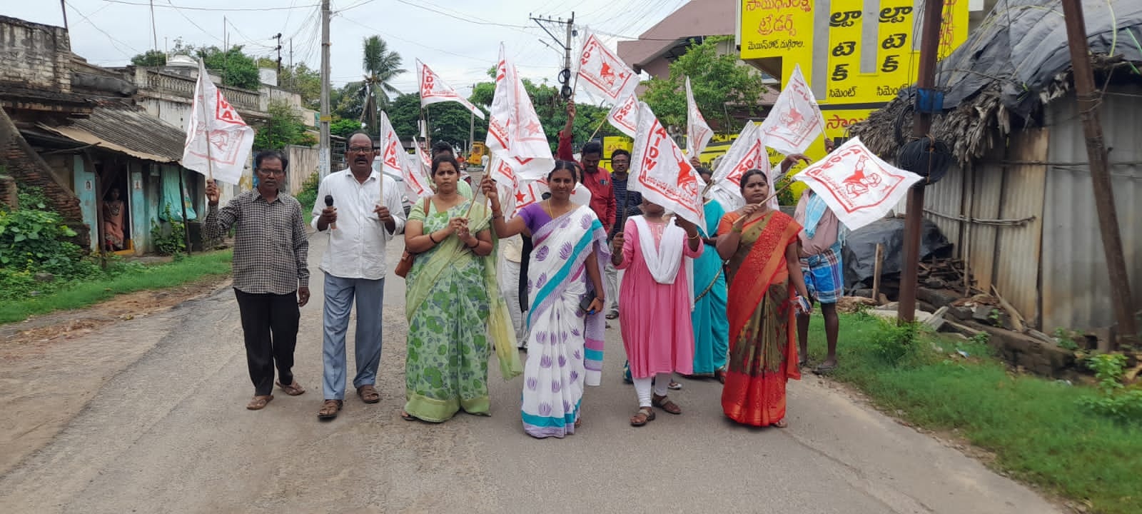 మణిపూర్‌లో హింసిను ఆపాలి