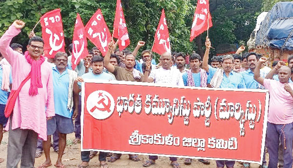 విభజన హామీలు అమలు చేయాలి