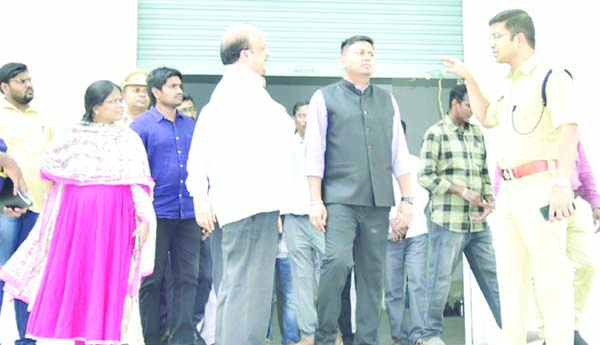 ఇవిఎం గోడౌన్‌ పరిశీలన