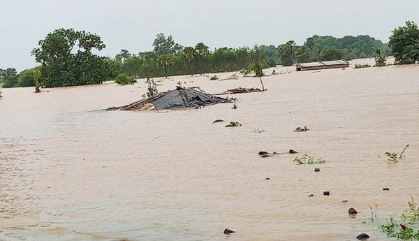 floods-in-ap-godavari-river