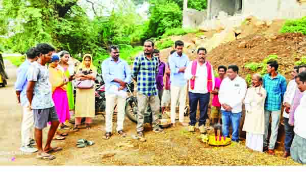 డ్రెయినేజీ పనులకు శంకుస్థాపన