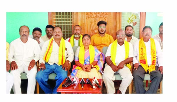 తొమ్మిదేళ్లలో అభివృద్ధి ఏది?