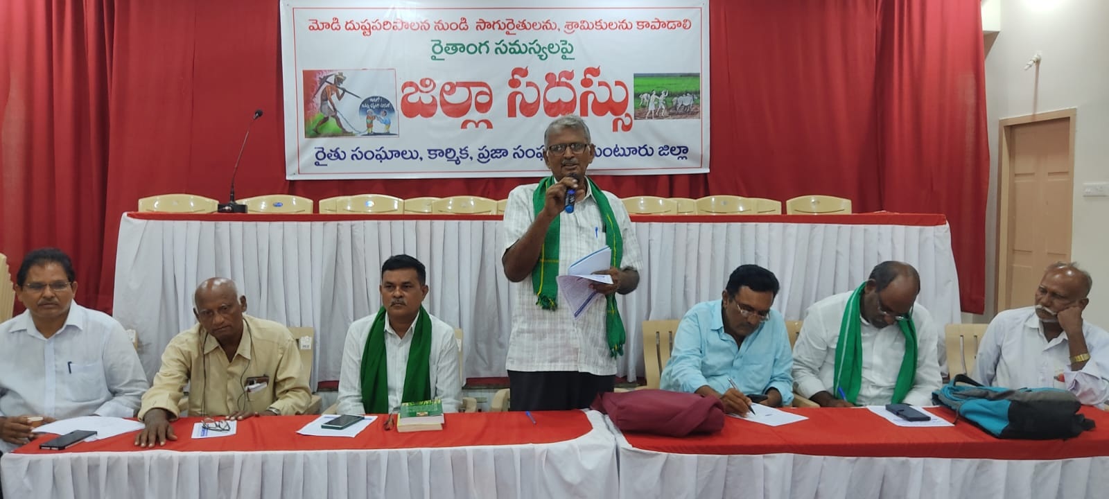 మోడీ దుష్టపాలన అంతమొందించాలి