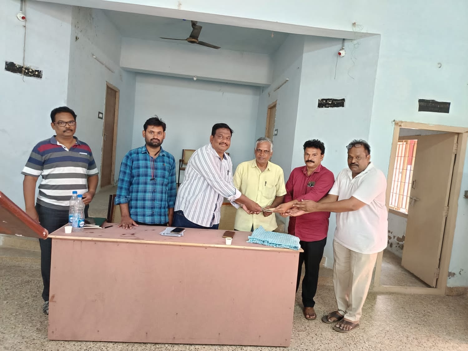 పోలవరం నిర్వాసితులకు సంఘీభావ నిధి