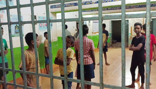 Atrocity-in-AV-Puram-BC-Boys-Hostel-locked-at-night-Students-in-panic