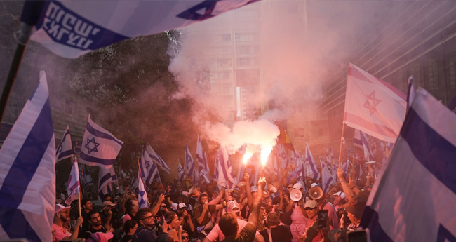 israelis-block-roads-rally-military-hq-protest-against-judicial-overhaul-plans