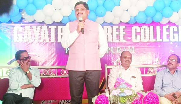 విజయానికి కఠోర శ్రమ అవసరం : జెసి