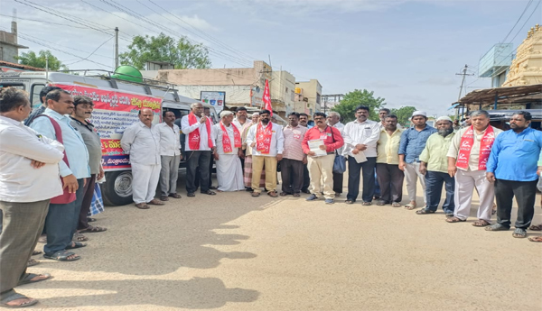 Adoni-to-Mahapadayatra-from-July-26-to-31-CPM-State-Secretariat-Members-K-Prabhakara-Reddy