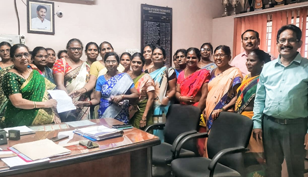 Menu-charge-should-be-increased-by-20