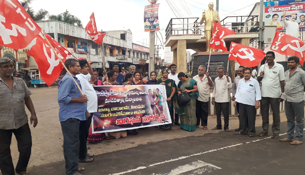 protest-against-Manipur-carnage